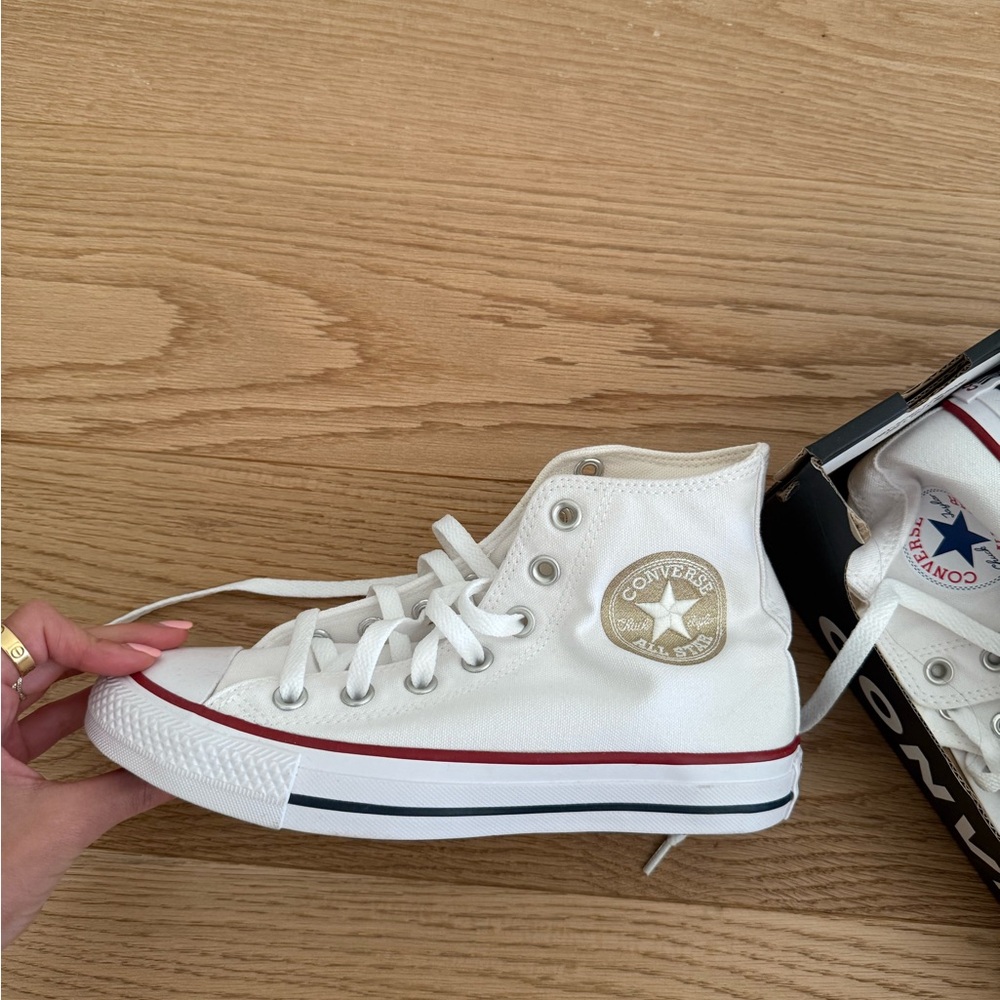 Converse Classic White High-Tops